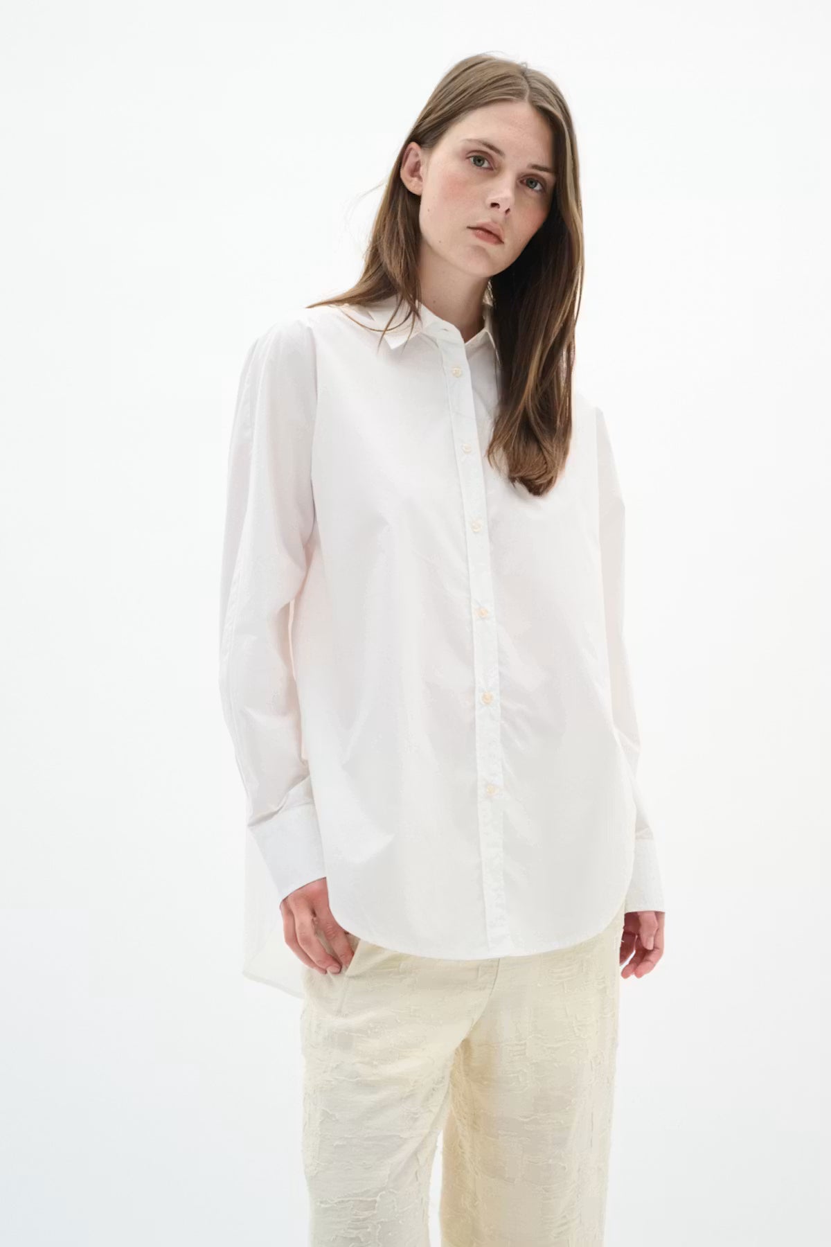 LELOIW LOOSE SHIRT in Pure White by Inwear