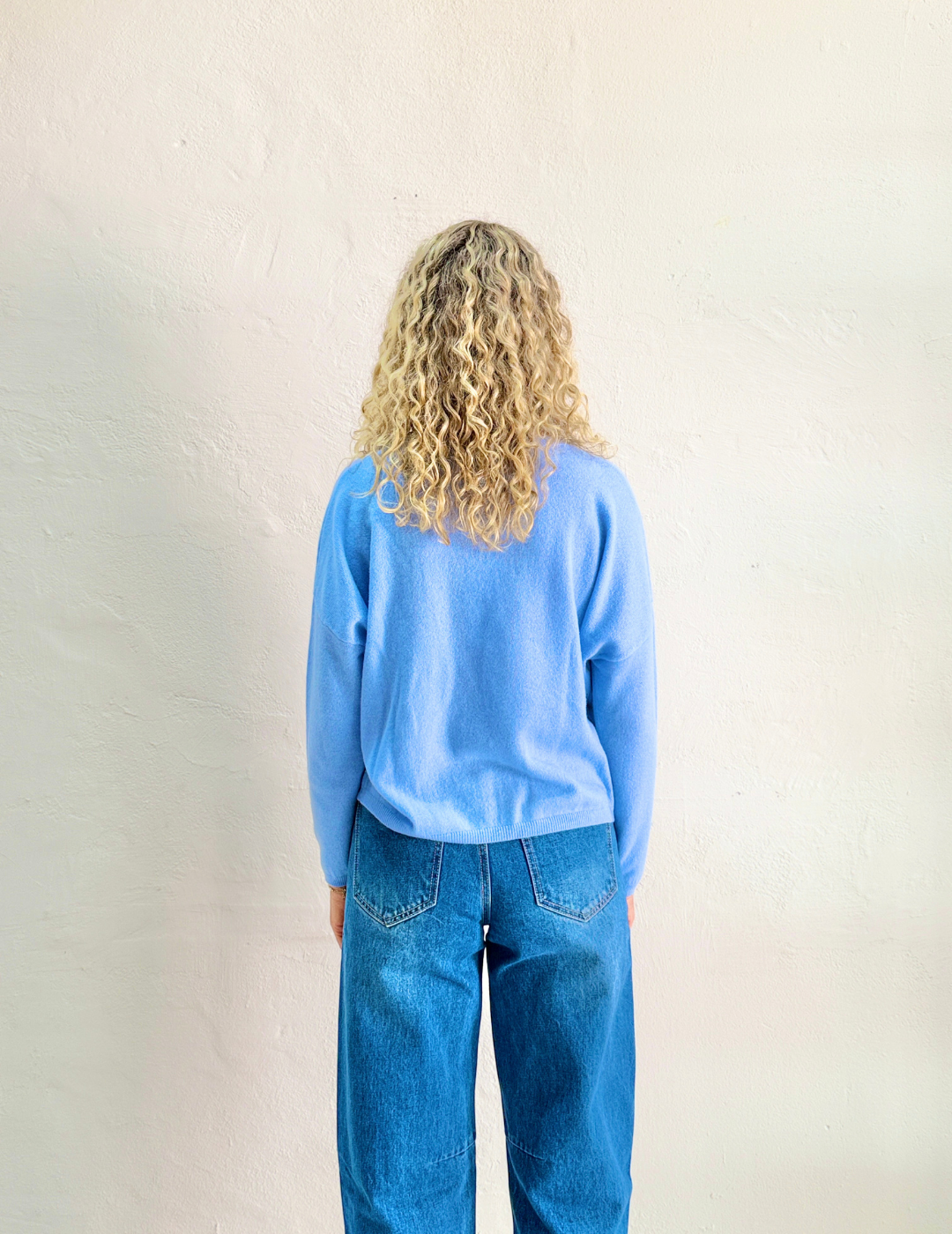 ALICIA CASHMERE KNIT TOP in Provence Blue by Absolut Cashmere