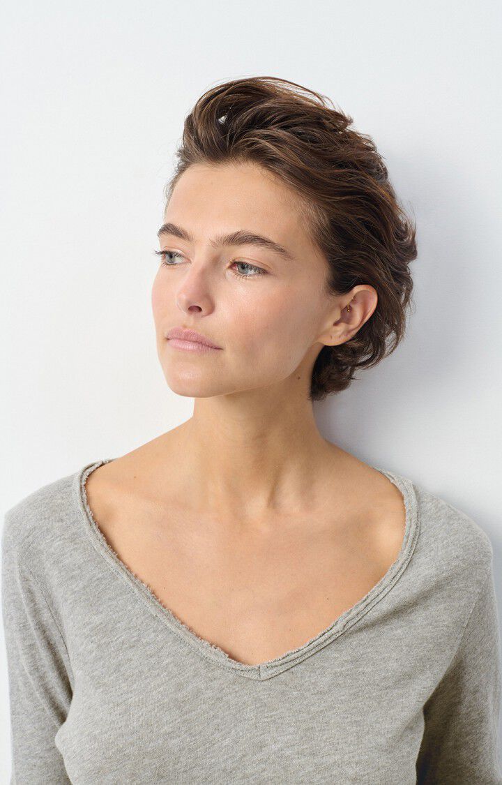 SON02BG LONG SLEEVE V NECK TEE | Heather Grey - Darling & Domain