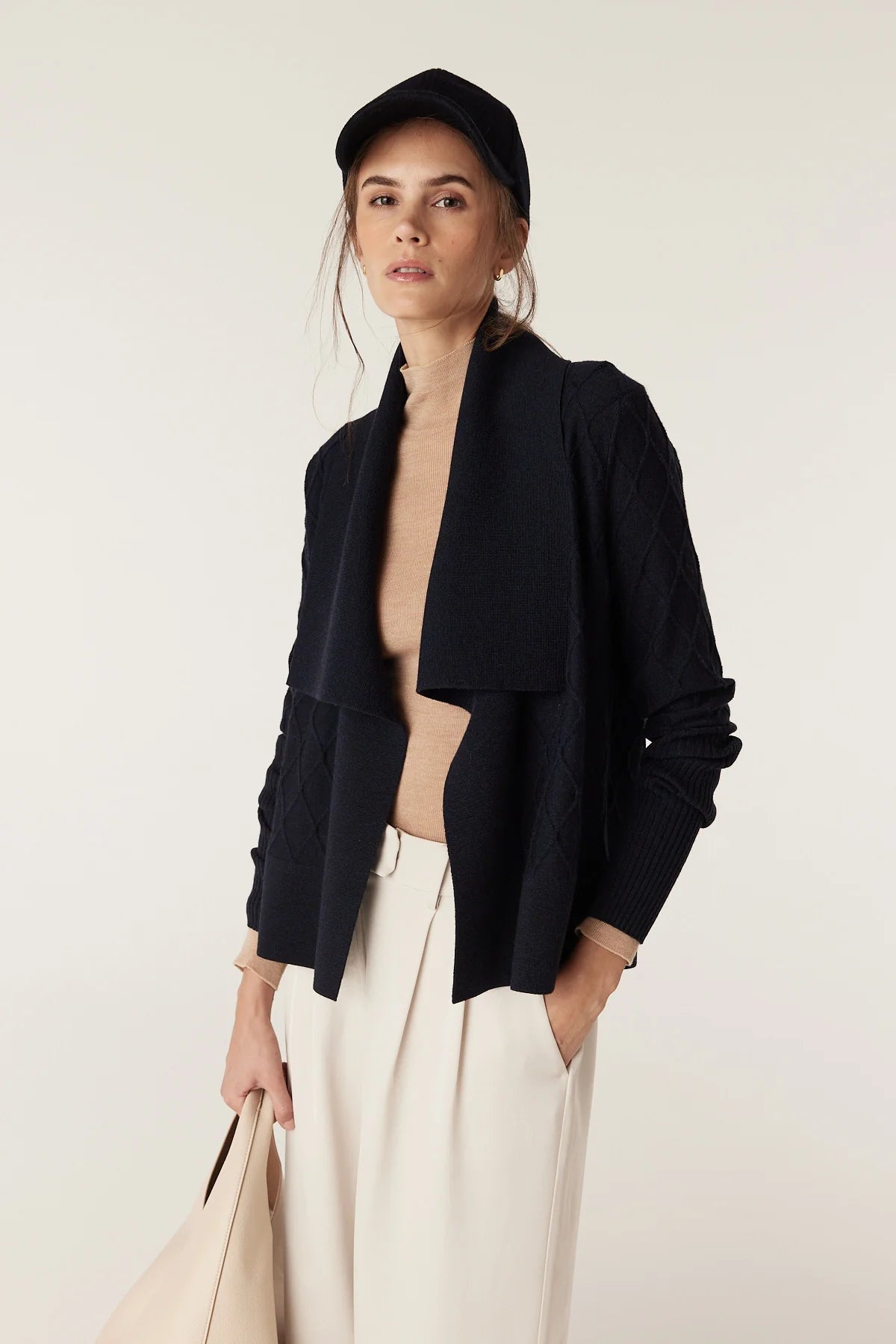 THE ELIZABETH MERINO CARDIGAN | Midnight Navy - Darling & Domain