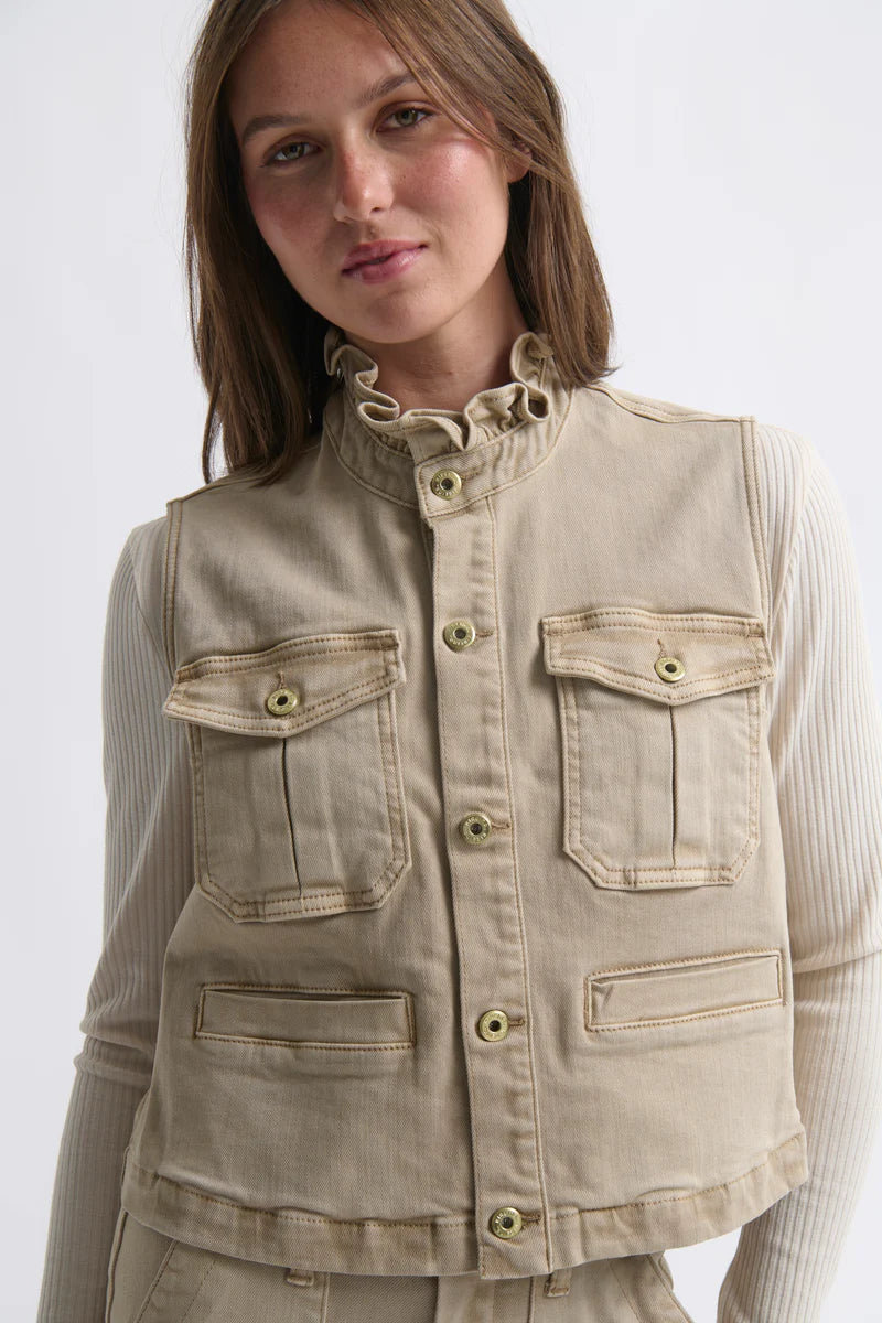 ERICA VEST in Arizona Wash by Kireina from Australia