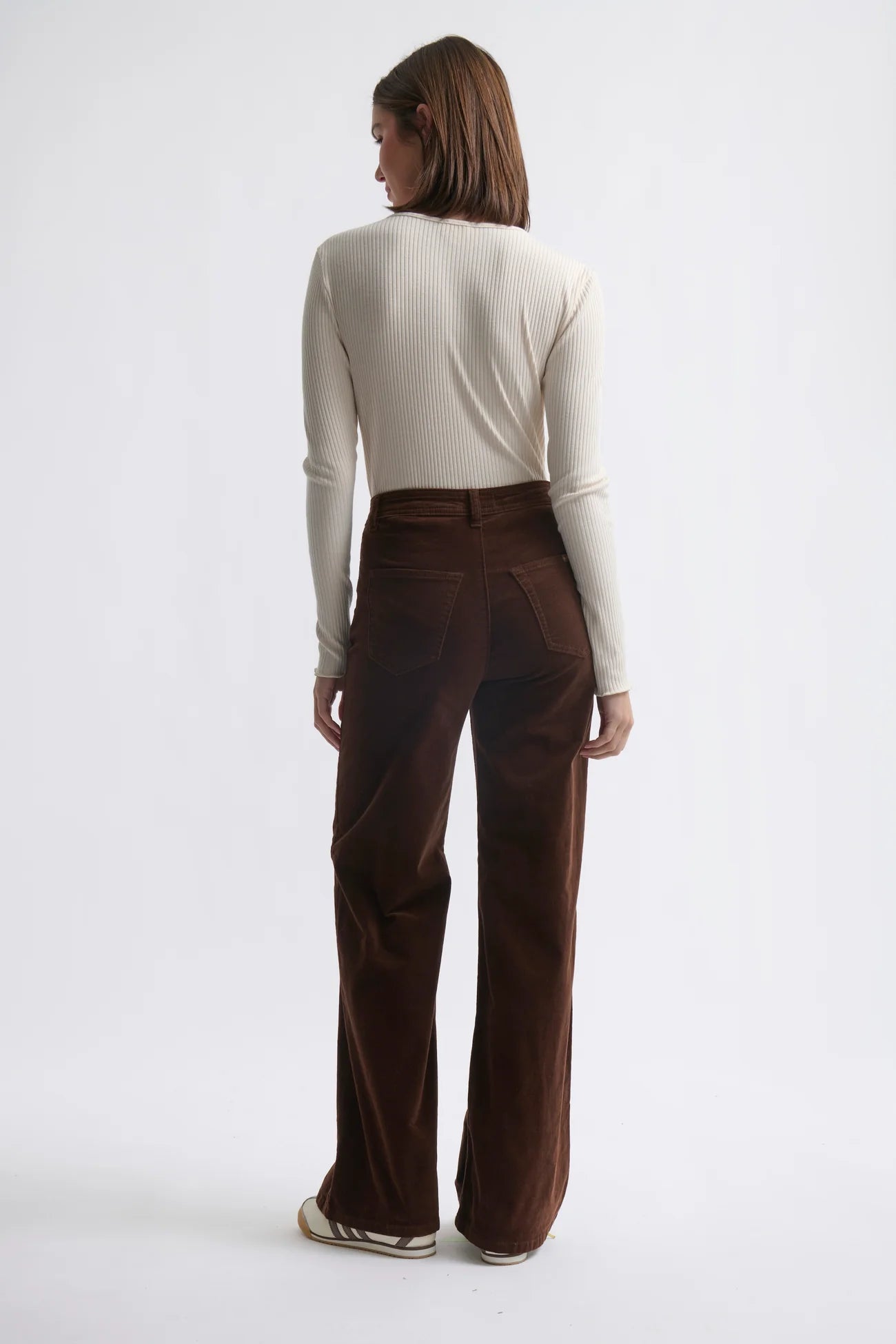 HARPER VELVET JEAN in Chocolate by Kireina