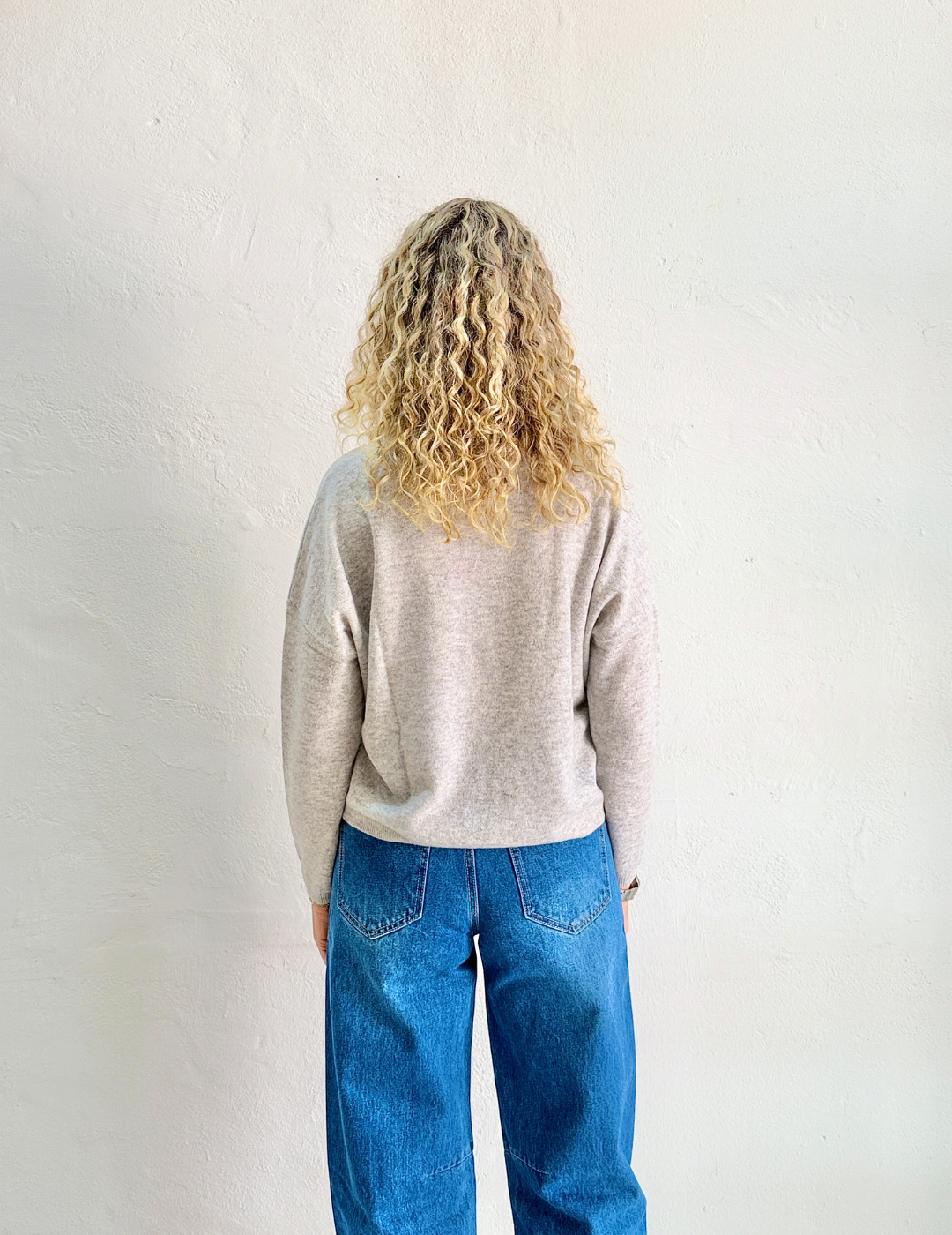 KAIRA CASHMERE KNIT TOP in Light Heathered Grey by Absolut Cashmere