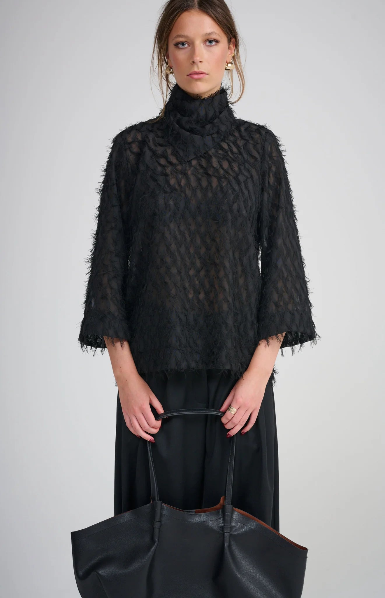 *Pre-Order* LE TASSEL TOP WITH SCARF | Black - Darling & Domain
