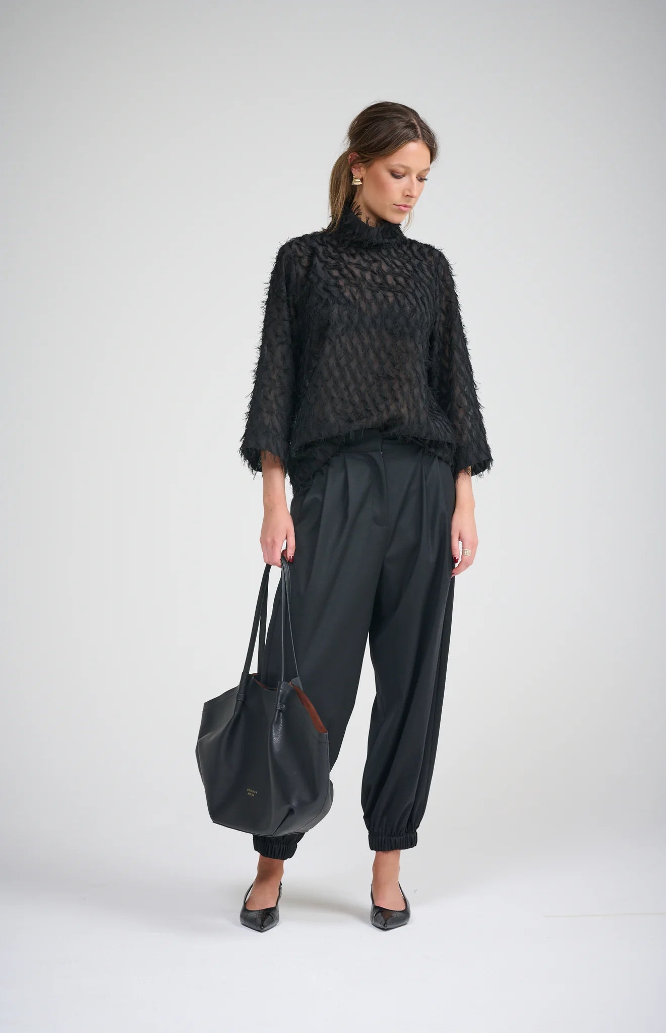 *Pre-Order* LE TASSEL TOP WITH SCARF | Black - Darling & Domain