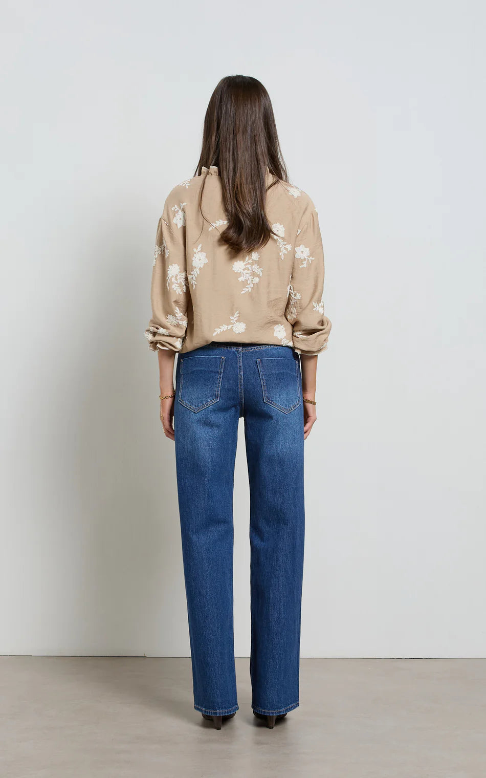 LINA MID RISE STRAIGHT LEG JEAN in Pacific by Dricoper