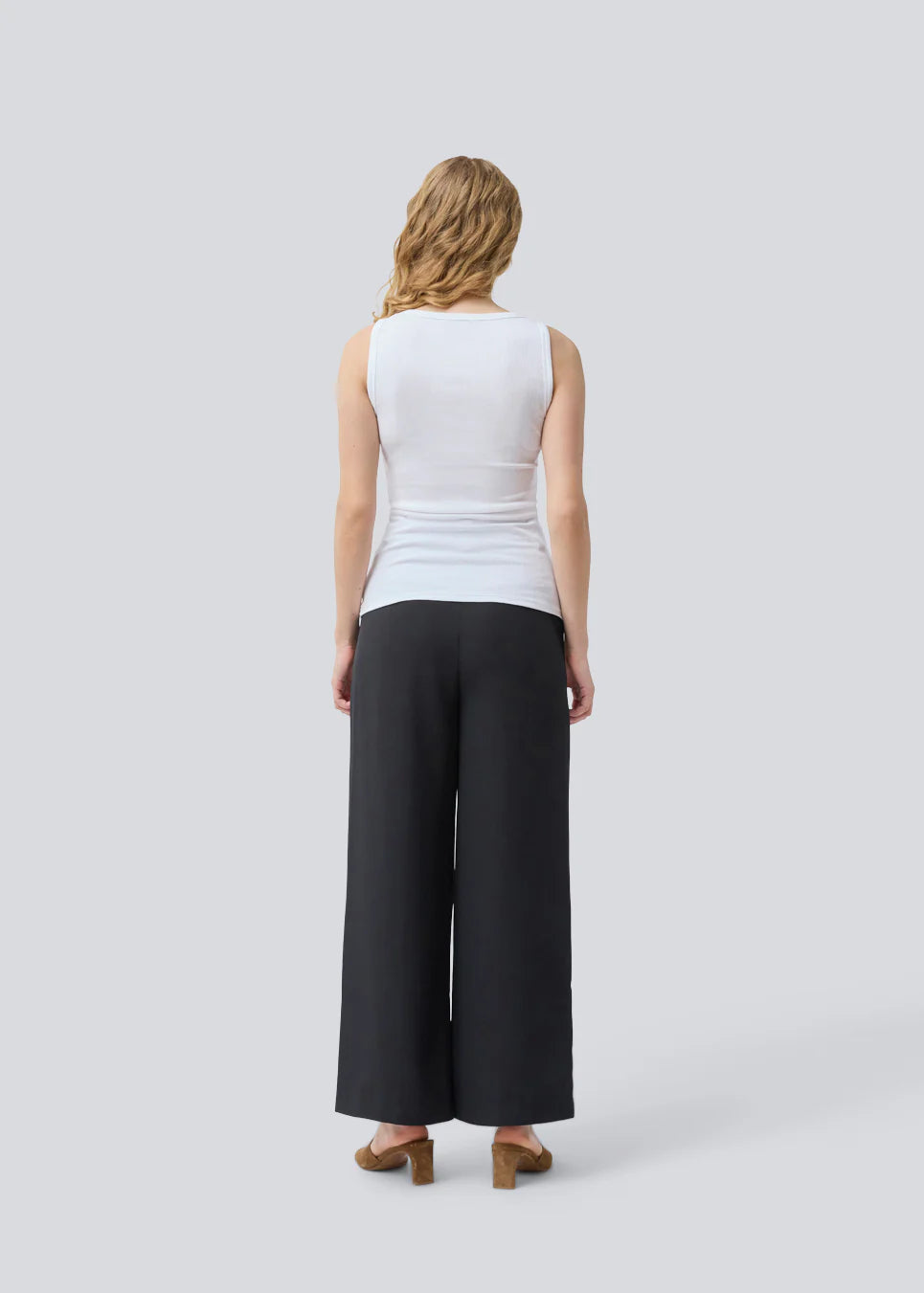 IGOR MD TANK TOP in White by Modstrom