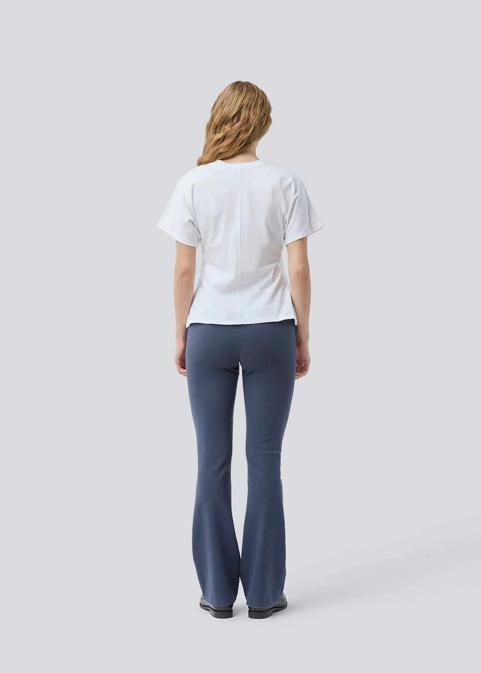 PATAYA MD T SHIRT in White by Modstrom