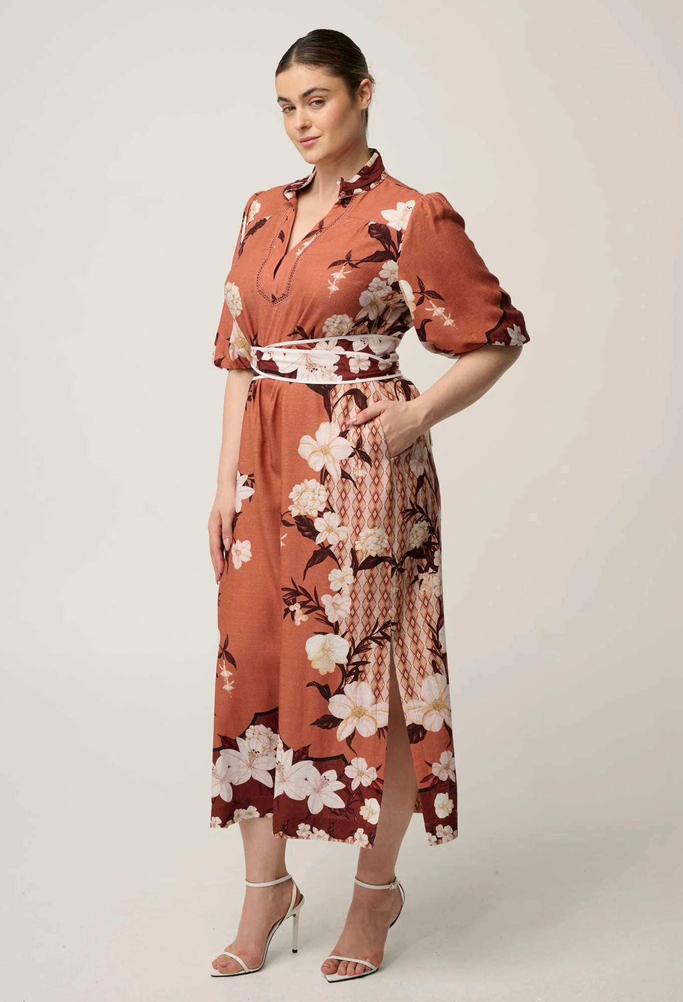 GISELA LINEN VISCOSE PRINTED COLUMN MIDI DRESS in Amber Vine from Oncewas