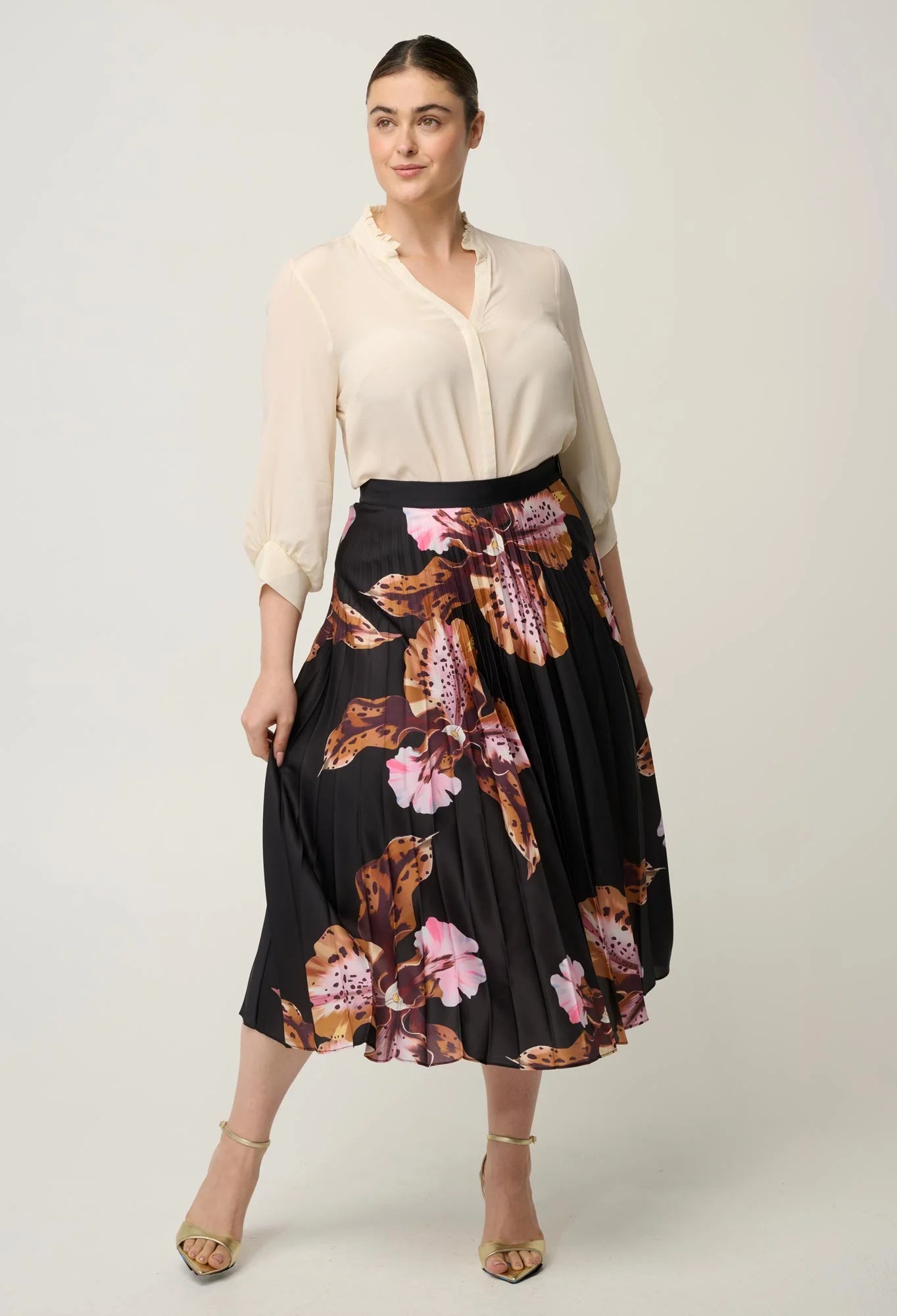 IRIS PLEATED POLYESTER SKIRT in Sunset Orchid from Oncewas