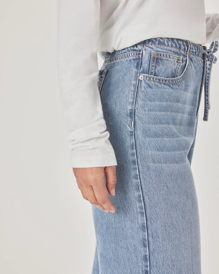 LOUNGE DENIM CROP PANT in Indigo by Splendid