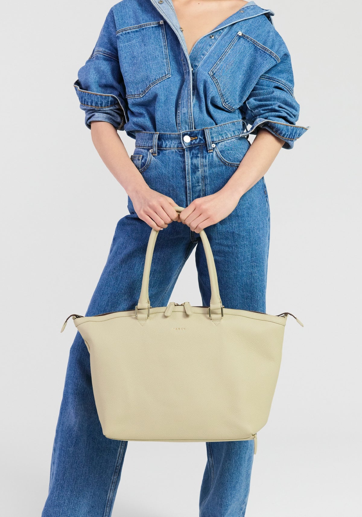 MILAN CARRY ALL in Oyster by Saben
