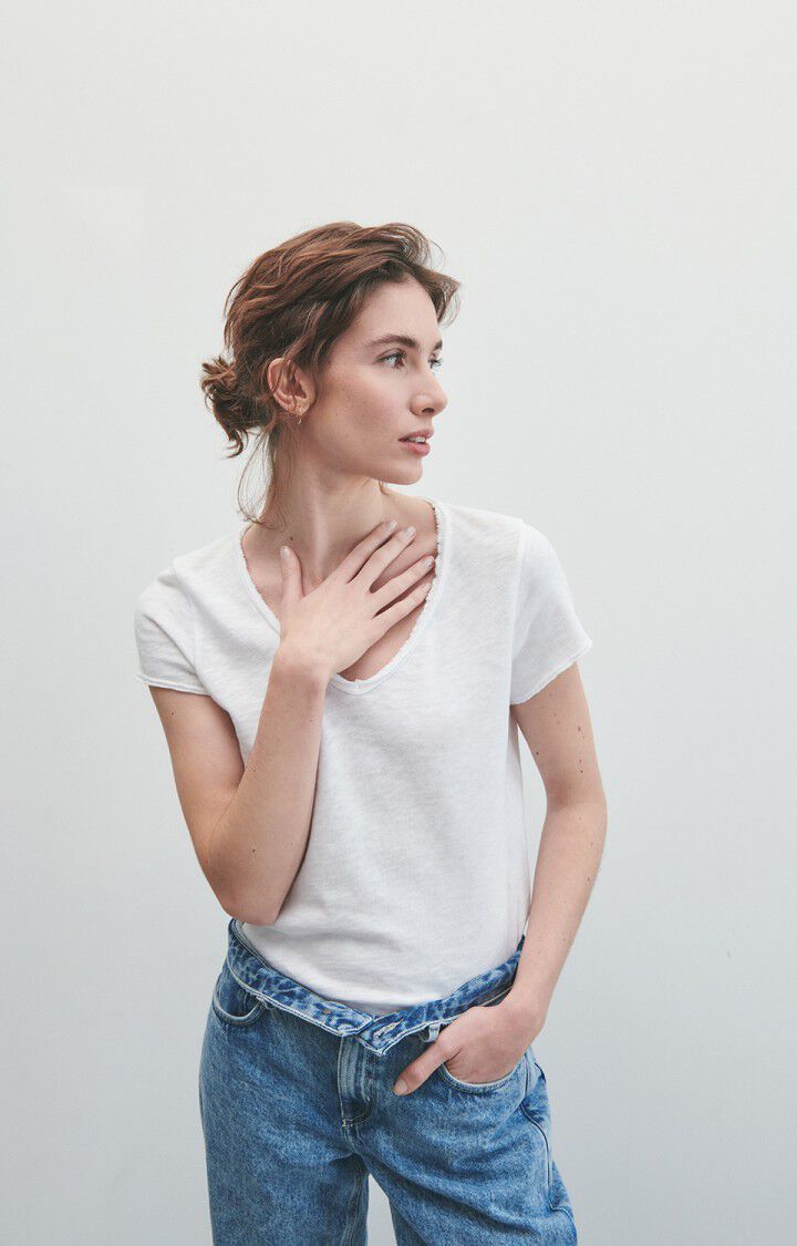 SONOMA SHORT SLEEVE V NECK TEE SON02AG | White - Darling & Domain