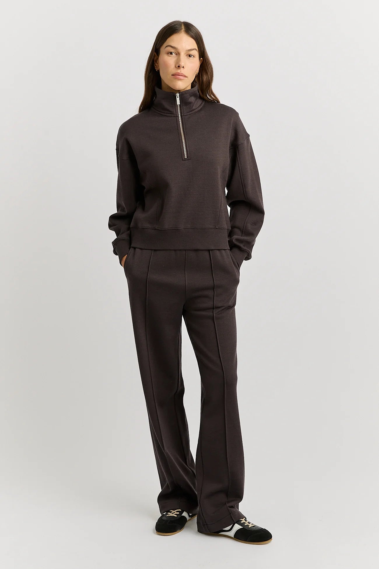LOUNGE CROPPED HALF ZIP | Date - Darling & Domain