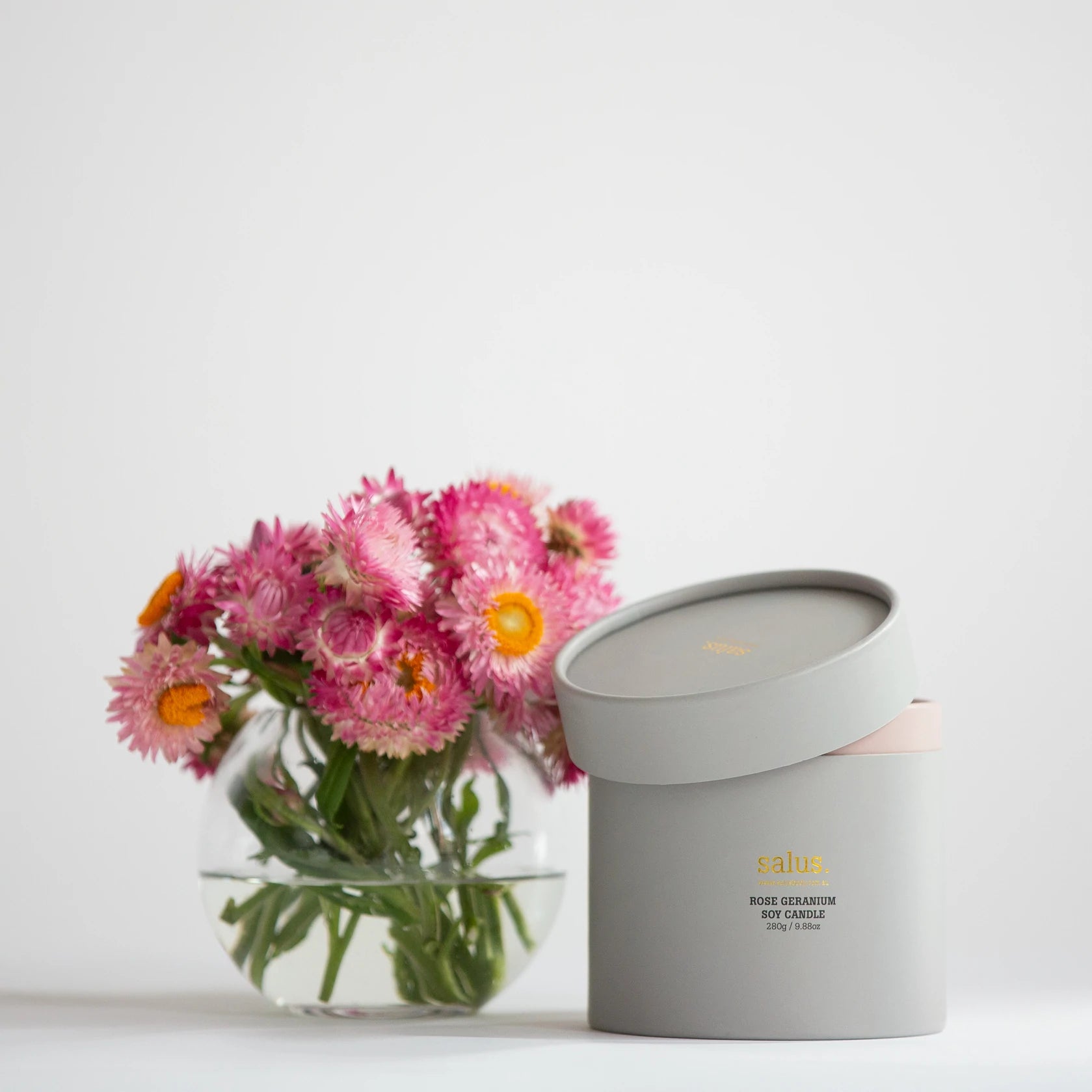 SALUS SOY CANDLE | Rose Geranium - Darling & Domain