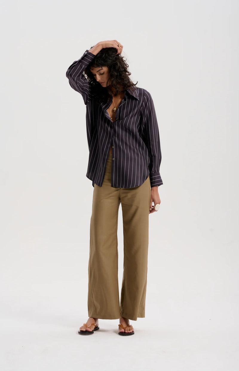 LE SILK TWILL PINSTRIPE SHIRT in Navy from Le Stripe