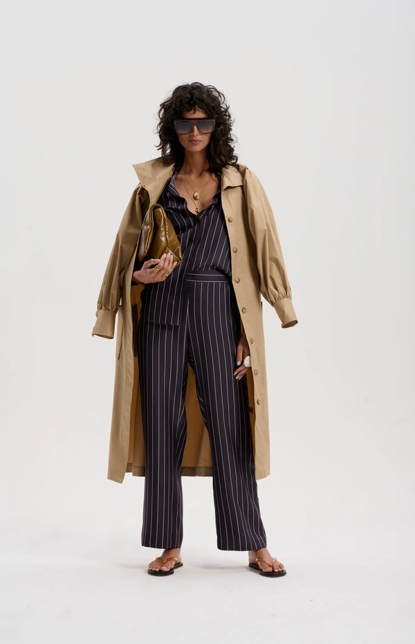 LE SILK TWILL PINSTRIPE PANT in Navy from Le Stripe