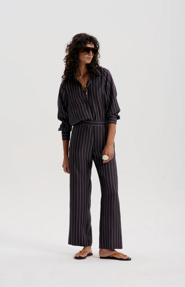 LE SILK TWILL PINSTRIPE SHIRT in Navy from Le Stripe