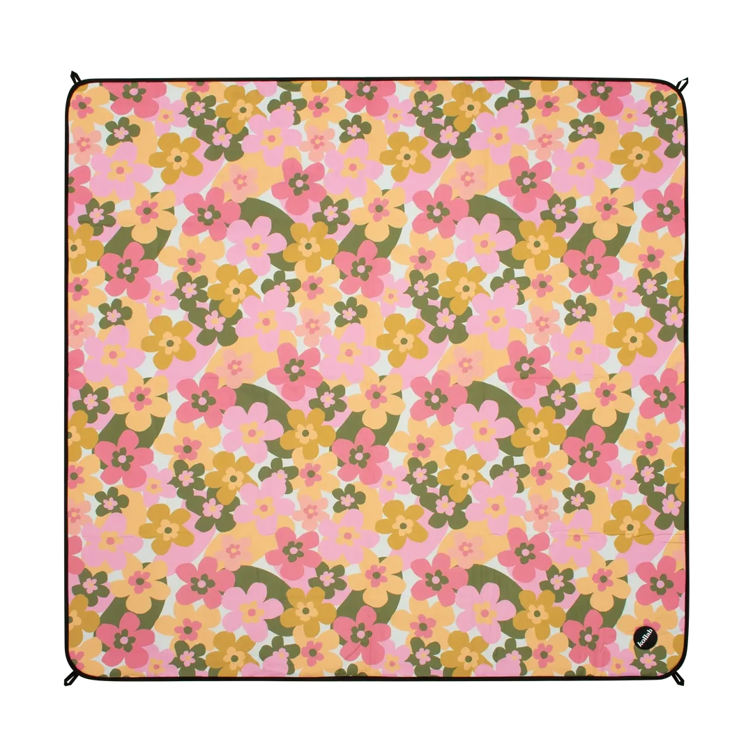 PICNIC MAT in Sunshine Petals by kollab