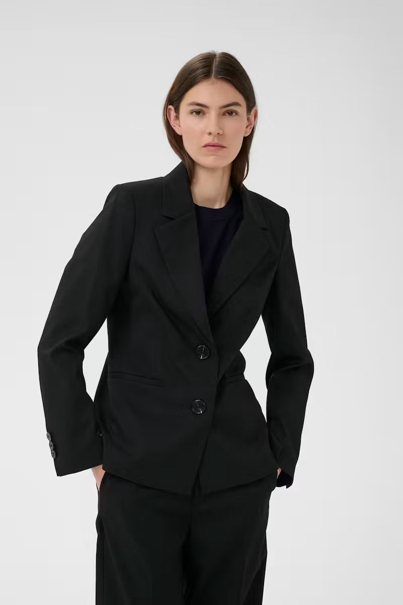 CADIEIW CORE BLAZER in Black by Inwear