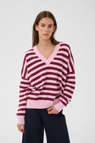 FOSTERIW V NECK KNIT in Pink + Zinfandel Stripe by Inwear