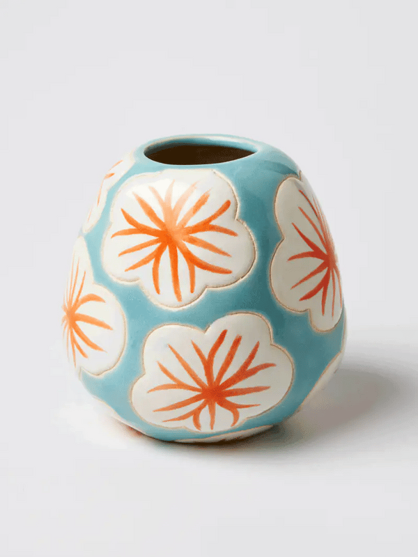 POLLEN VASE in White Hibiscus by Jones & Co