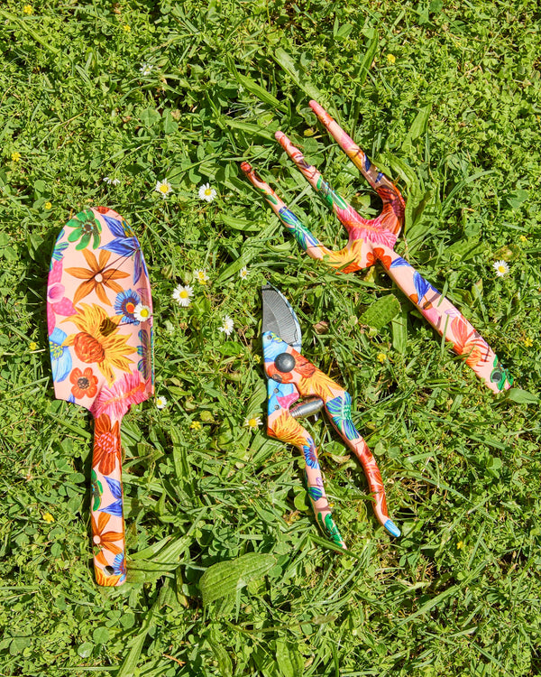 GARDEN TOOLS + GLOVES SET | Wild Flowers In Bloom