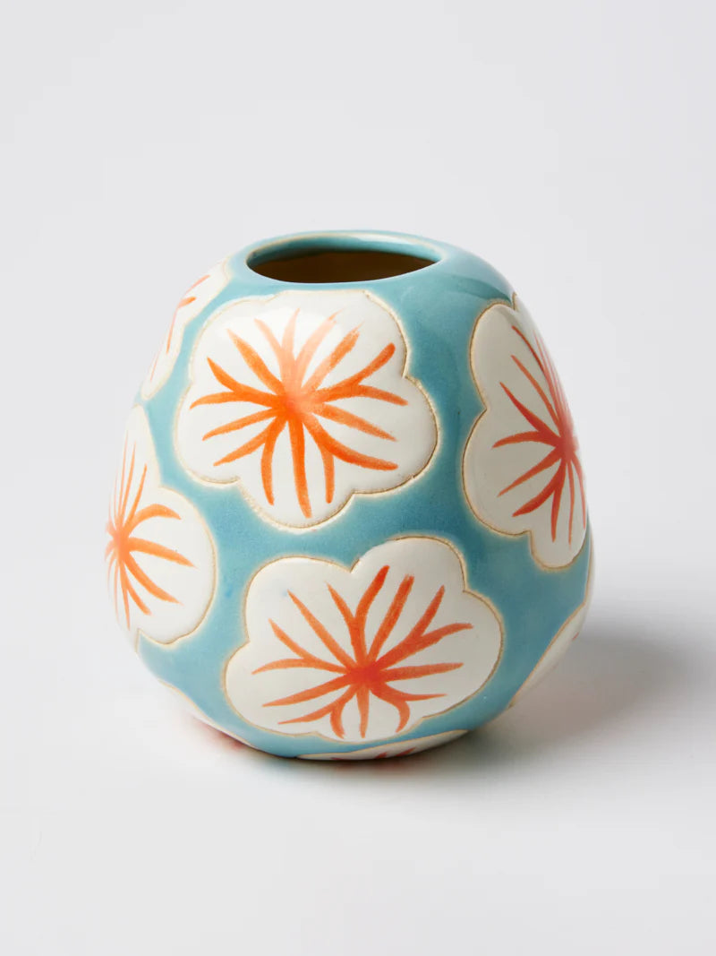 POLLEN VASE in White Hibiscus by Jones & Co