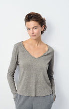 SON02BG LONG SLEEVE V NECK TEE | Heather Grey - Darling & Domain