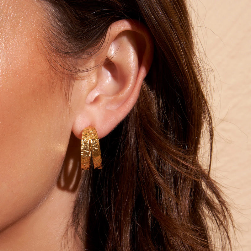 ELODI GOLD HOOP EARRINGS