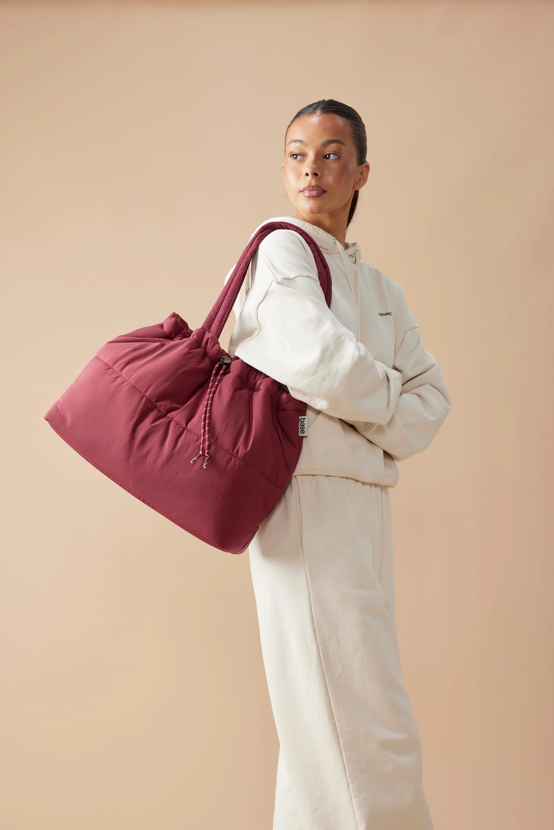 SCRUNCH BASE in Burgundy + Burgundy by Base Supply