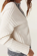 CASHWOOL VARSITY JUMPER | Milk