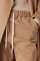 LUCA TWILL JOGGER | Camel - Darling & Domain