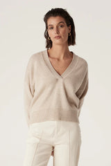 Cable Melbourne CASHWOOL V NECK JUMPER in Oatmeal