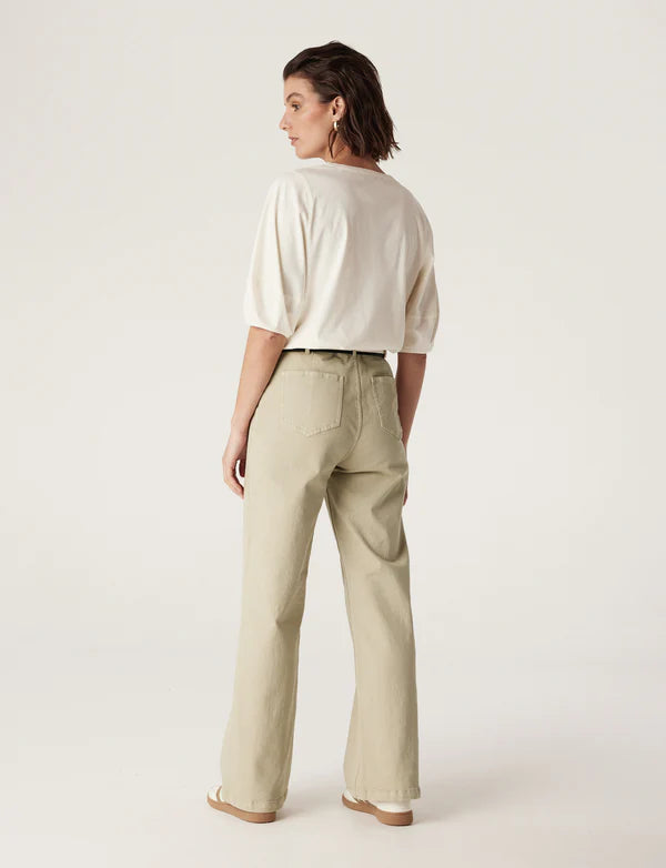 Cable Melbourne PIMA LANTERN SLEEVE TOP in Cream