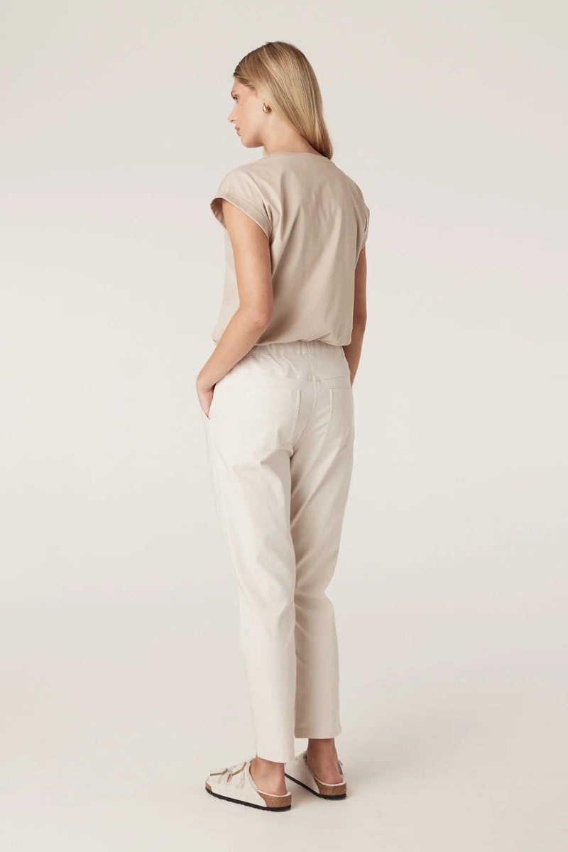 ZOE JOGGER | Parchment