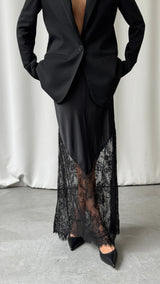 SOLENE LACE SKIRT | Black