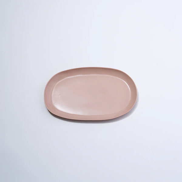 Cloud Oval Plate Medium in Icy Pink