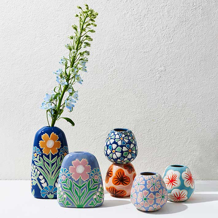 POLLEN VASE in Blue Daisy by Jones & Co