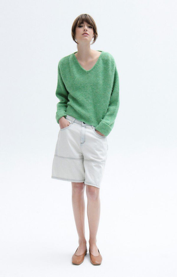 V NECK JUMPER EAST | Palm Tree