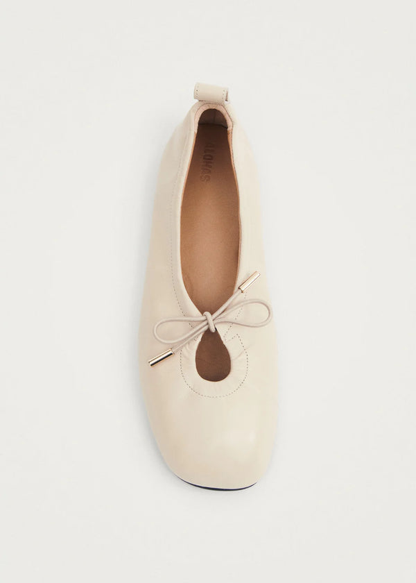ROSALIND CREAM LEATHER BALLET FLAT by Alohas