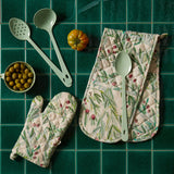 ENAMEL KITCHEN SET in Mint from Bonnie and Neil