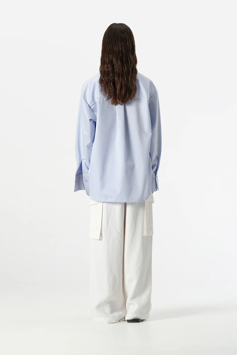 Elka Carter Shirt in light blue from Darling and Domain