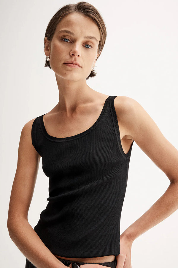 CORALIE KNIT TOP | Black