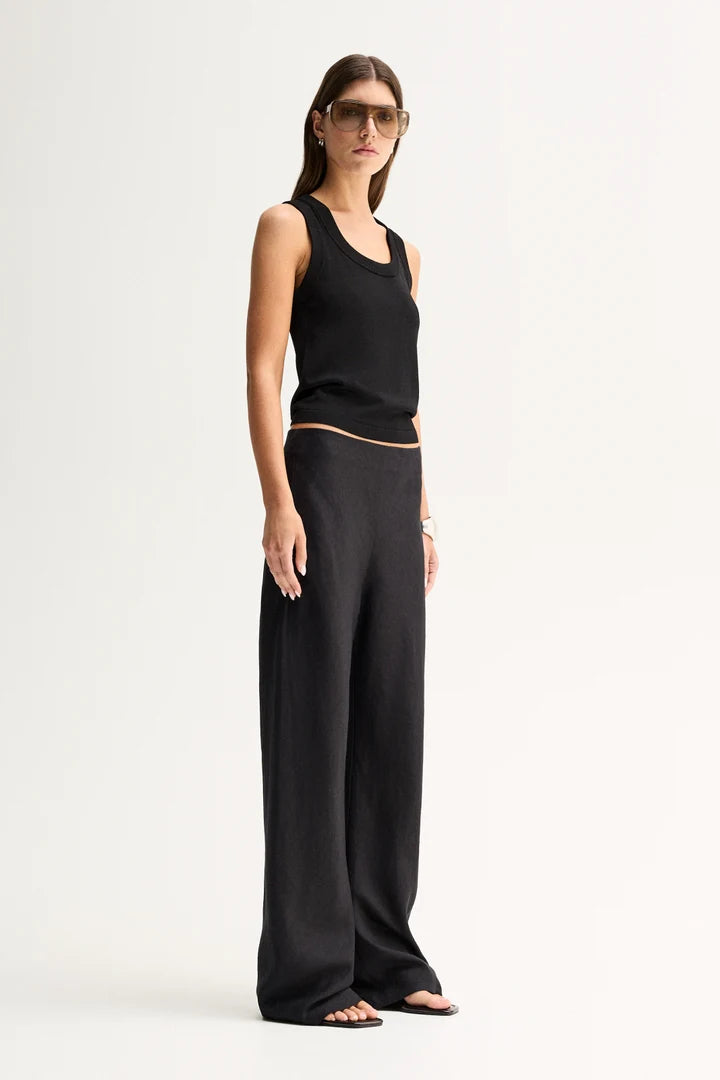 LAURIE PAN in Black by Elka Collective