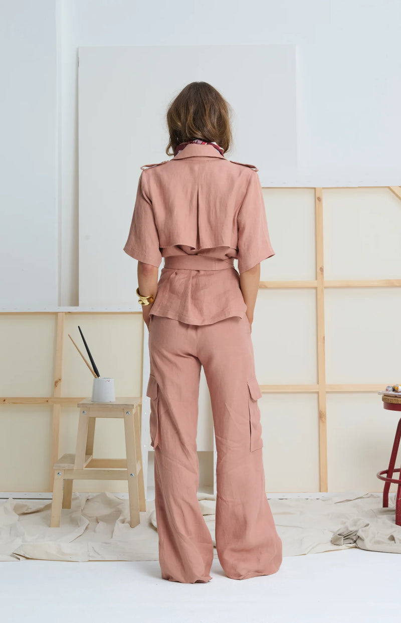 LE POCKET DETAIL PANT in Sandy Pink  from Le Stripe