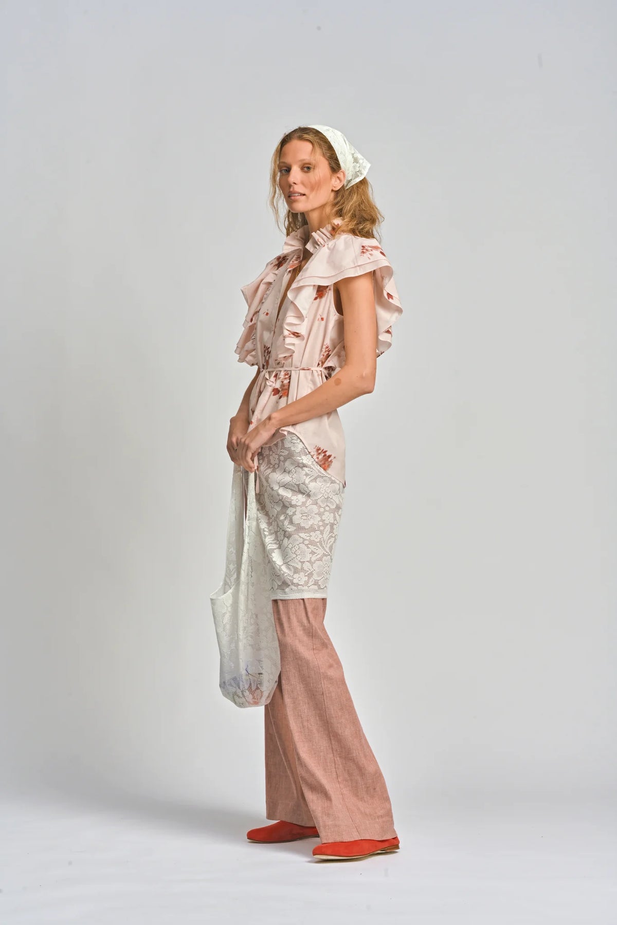 LE TABLECLOTH FRILL TOP in Rosa from Le Stripe
