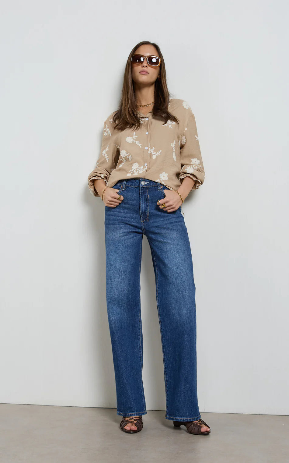 LINA MID RISE STRAIGHT LEG JEAN in Pacific by Dricoper