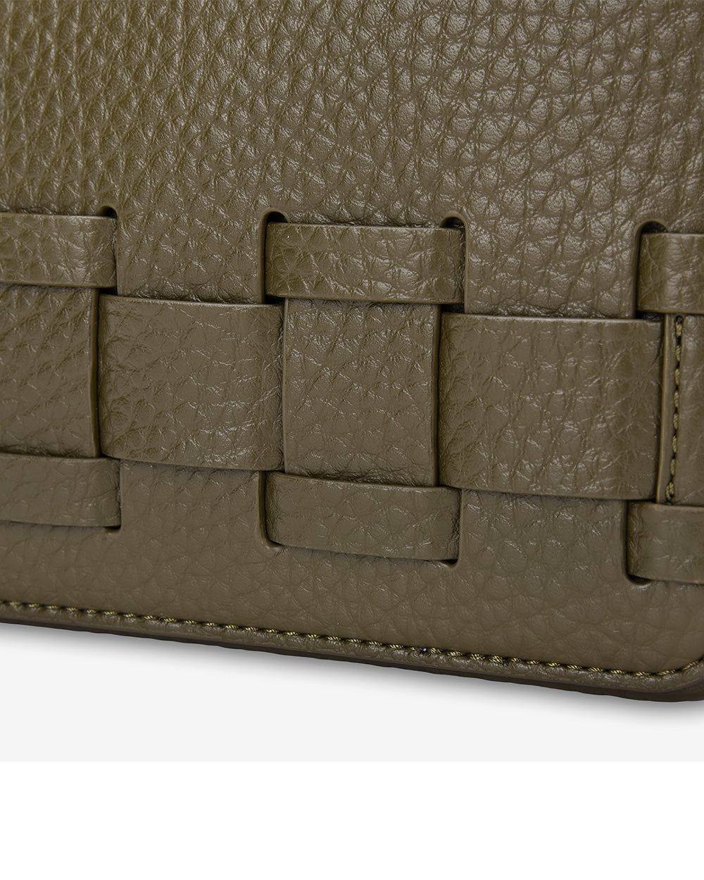 LONDON CROSSBODY BAG in Khaki by Elms and King