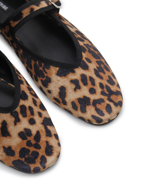 MARY-JANE SILK VELVET BALLET FLAT in Animal by La Tribe